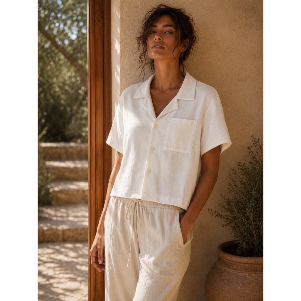 Fabletics Island Terry Boxy Button Up Shirt White Short Sleeve Crop Small NEW